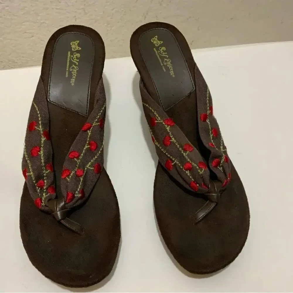 Self Esteem| wedges size 10 brown red floral Beautiful